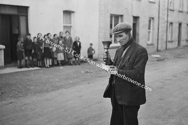 TOWN CRIER WITH BELL